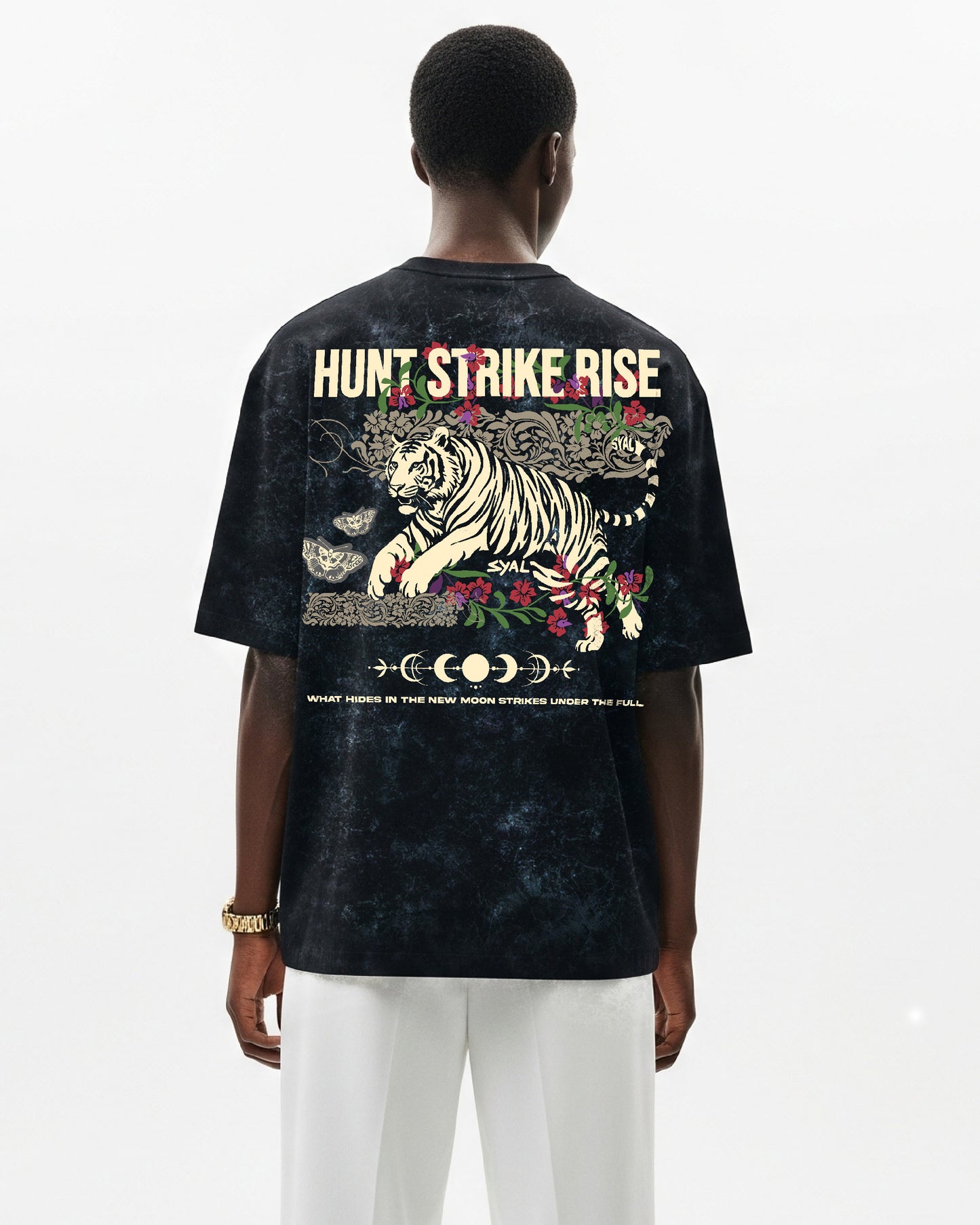 TIGER ACID WASH OVERSIZED T-SHIRT