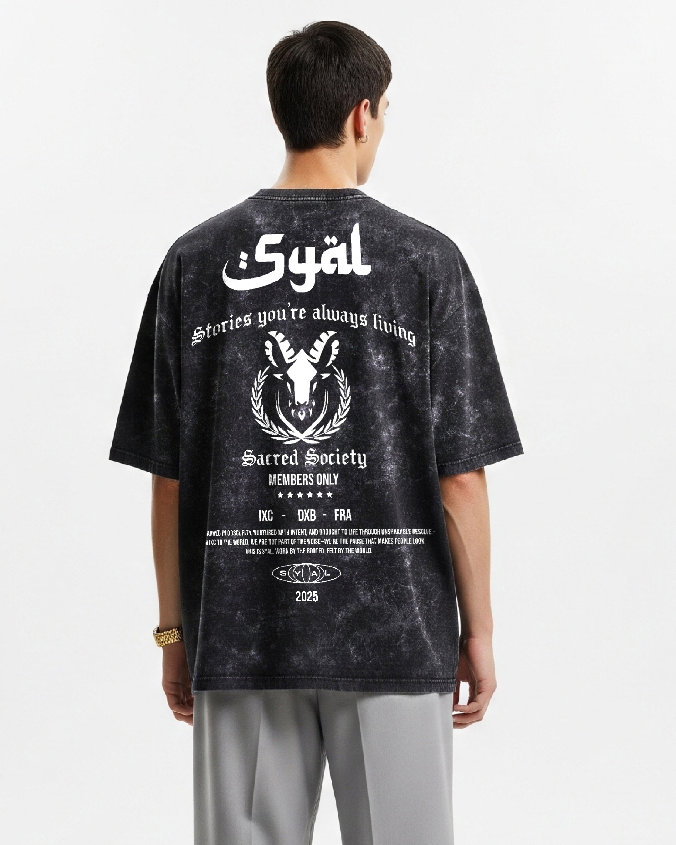 SACRED SOCIETY ACID WASH OVERSIZED T-SHIRT